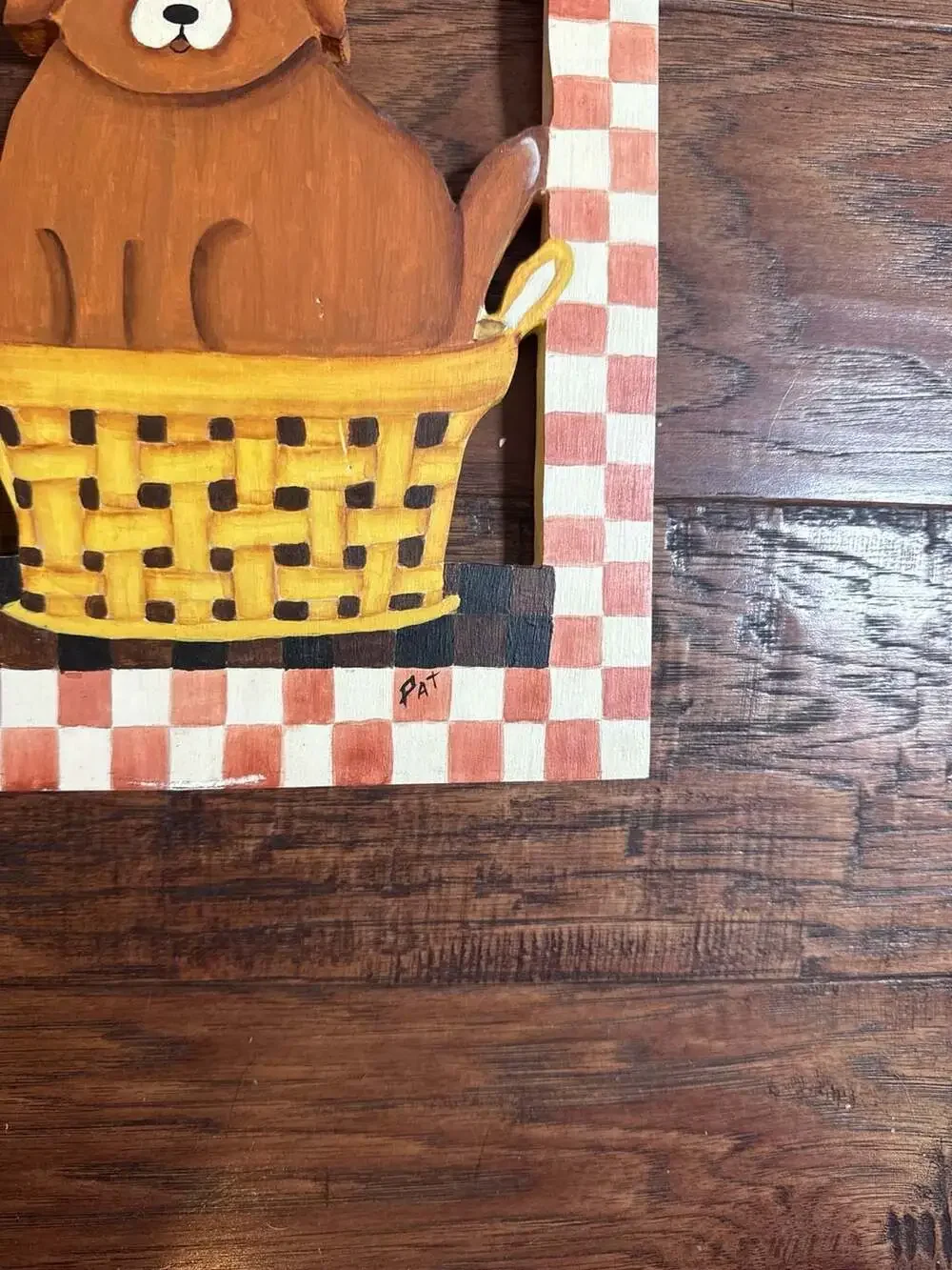 Pat Isaac Vintage Wood Cutout Wall Art Set Cat & Dog in Baskets Checked Borders